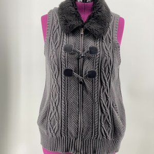 CHARTER CLUB 1X GRAY SWEATER VEST FAUX FUR COLLAR W/ ZIPPER/LOOP CLOSURES